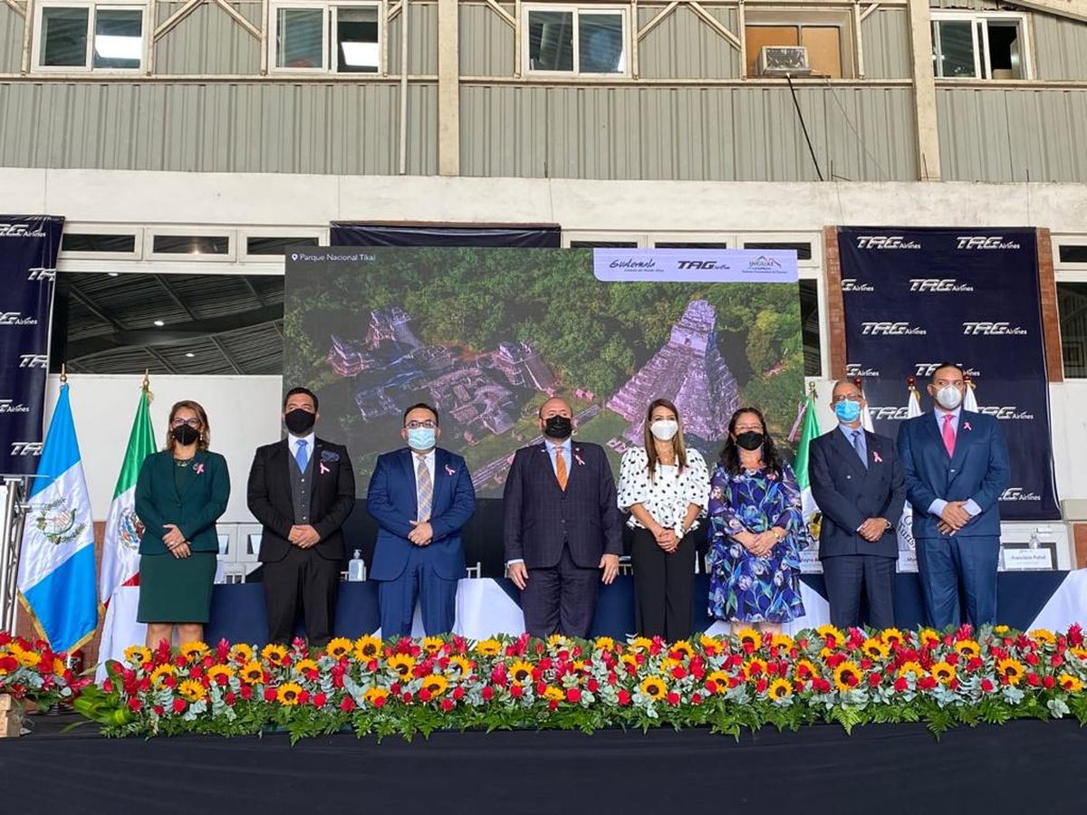 Directivos de TAG Airlines.