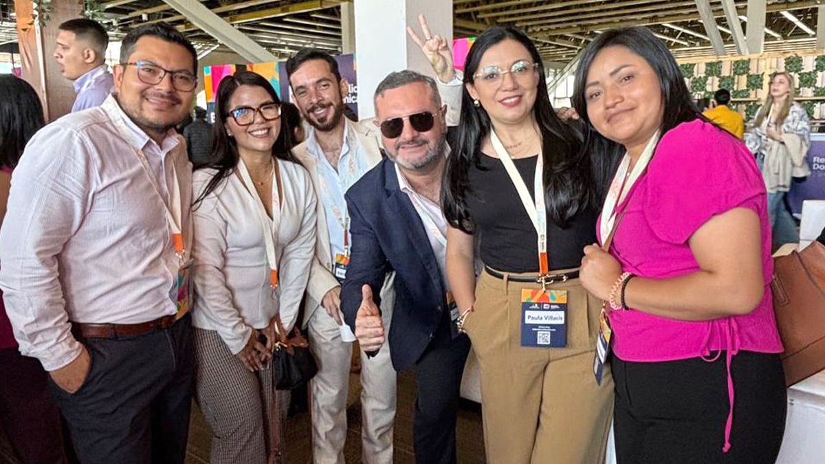 Maxitravel participó en el Summit Meet in Paradise - República Dominicana, en Bogotá.&nbsp;