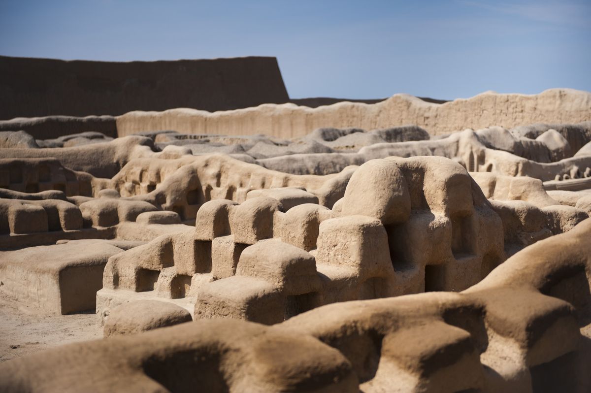Muros de la ciudadela de Chan Chan.