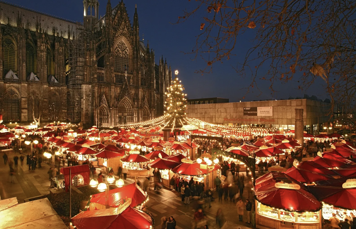 Mercadillo de Navidad en Colonia, uno de los más demandados en Europa durante estas fiestas, según Mabrian.