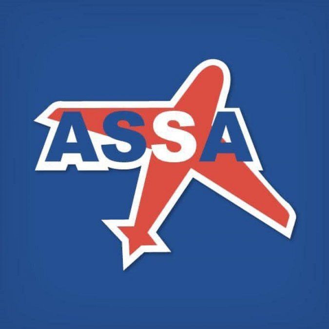 Sobrecargos de Aeroméxico rechazan cambios a CCT.