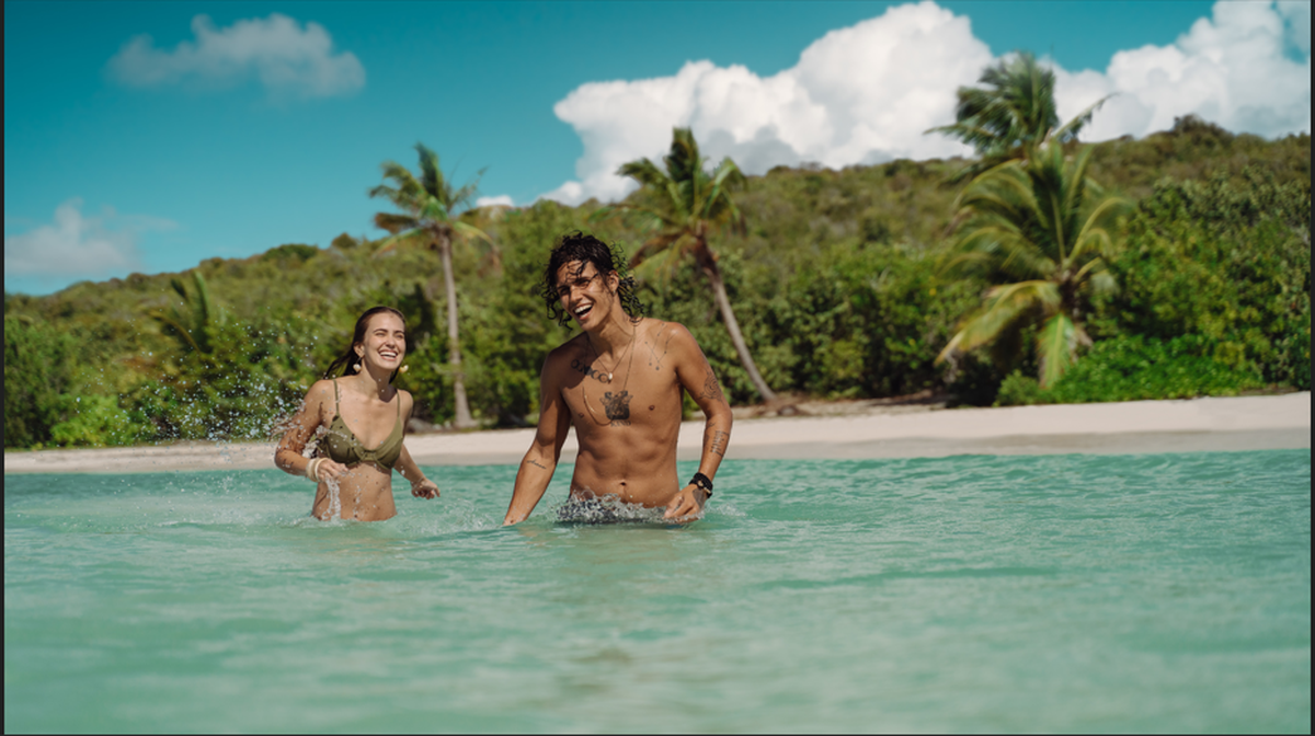 Con casi 300 playas distribuidas por todo el territorio, Puerto Rico brinda a los pasajeros jornadas inolvidables de sol y mar. Con casi 300 playas distribuidas por todo el territorio, Puerto Rico brinda a los pasajeros jornadas inolvidables de sol y mar.