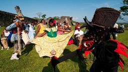 altText(Panamá: de un amanecer Caribeño a un atardecer Pacífico)}