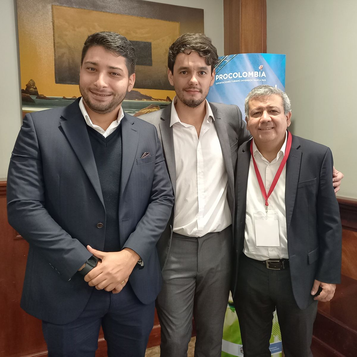 Santiago Viera de ProColombia junto a Luis Alejandro Davila y otros empresarios representantes de Santa Marta. - Ladevi Medios y Soluciones Santiago Viera de ProColombia junto a Luis Alejandro Davila y otros empresarios representantes de Santa Marta.