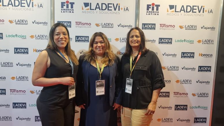 BlueBay Hotels: Noelys Valdez Zambrano, directora de ventas para Argentina, Brasil, Bolivia, Chile, Paraguay y Uruguay; Elizabeth Cervantes; directora de ventas de Bluebay Grand Esmeralda; y Natty Marte, directora comercial BlueBay Villa Dorada.&nbsp;