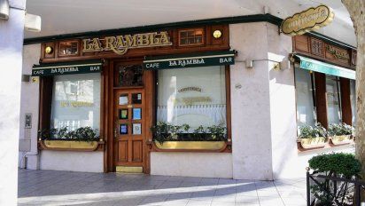 Luego de 57 a&ntilde;os, cerr&oacute; las puertas el emblem&aacute;tico bar de Recoleta: La Rambla.
