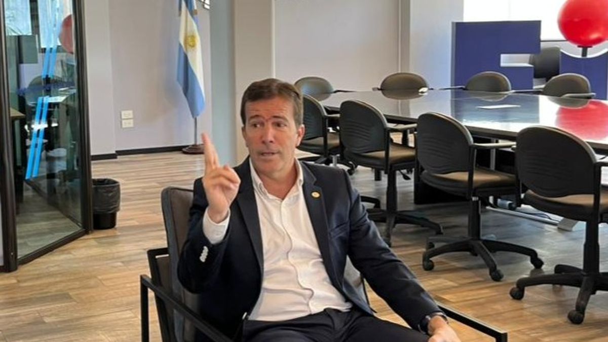 En una entrevista exclusiva, Andrés Deyá repara sobre la problemática de las estafas, por qué y cómo ocurren, y su abordaje desde Faevyt.