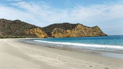 La playa Los Frailes, ubicada en Puerto López, cuenta con la certificación de sostenibilidad. Dos playas en Manta también buscan recibir el reconocimiento.