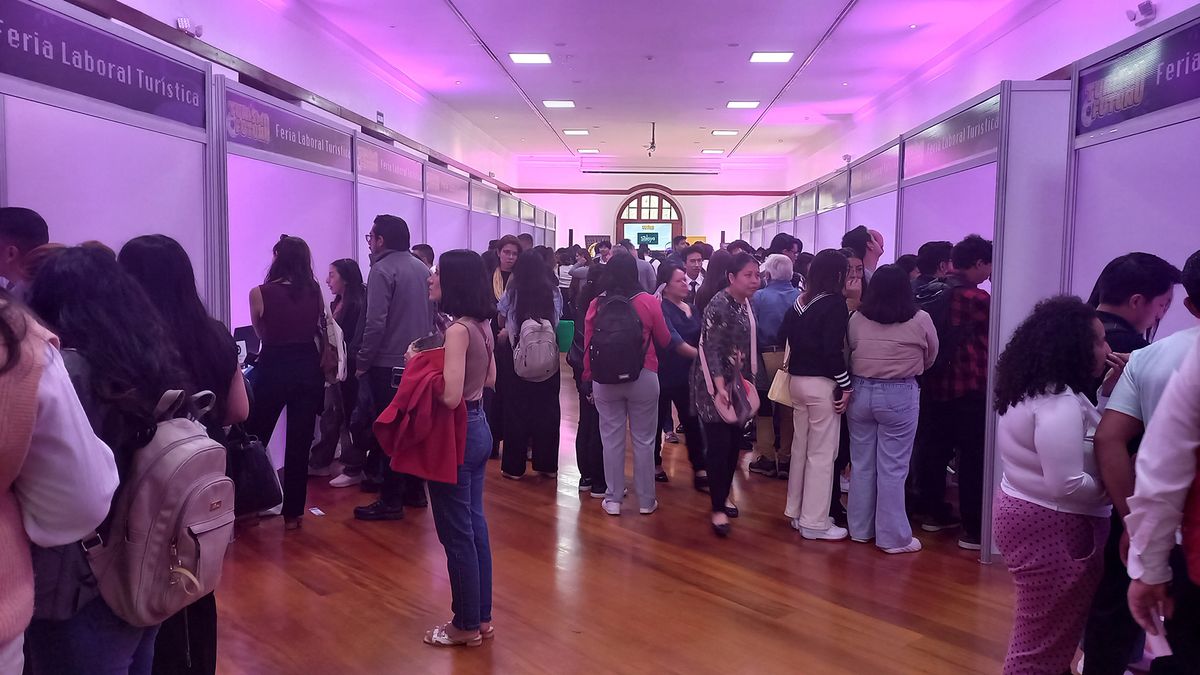 El pasado 27 de octubre, el Viceministerio de Turismo organizó una feria de empleo en el sector turístico en Quito.