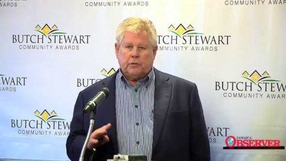 Gordon Butch Steward, fundador y chairman de Sandals Resorts.