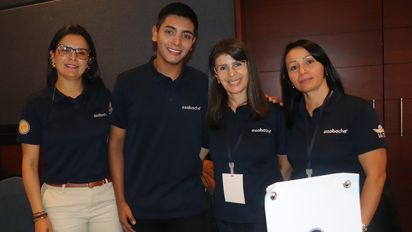 Equipo de Azabache en el marco de Ladevi Workshop Bogotá.