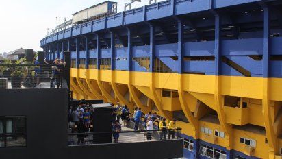 Escapadas a Buenos Aires: Howard Johnson Undici Republica dela Boca está ubicado en Brandsen 927, frente a la Bombonera y a pasos deCaminito.