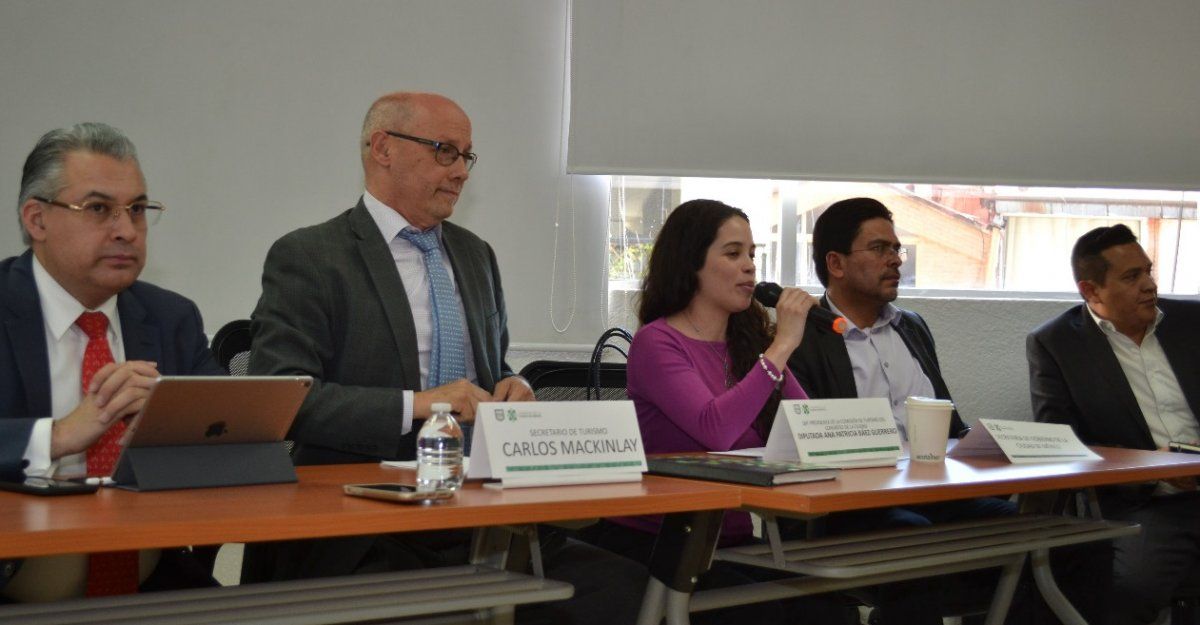 Mesas de trabajo sobre la regulación de plataformas digitales de hospedaje.