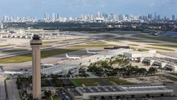 El Aeropuerto Internacional de Miami (MIA) es la principal puerta de entrada a Estados Unidos desde América Latina y el Caribe.