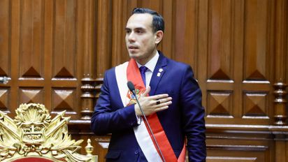 José Jerí asume la Presidencia del Perú