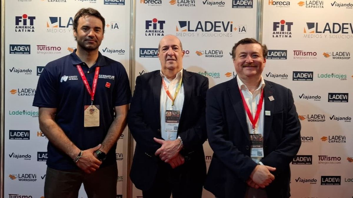 Andrés Oliva, Cámara de Turismo Valle Las Trancas; Andrés Azuaga, director comercial Ladevi Chile; Augusto González, director regional Sernatur Ñuble.