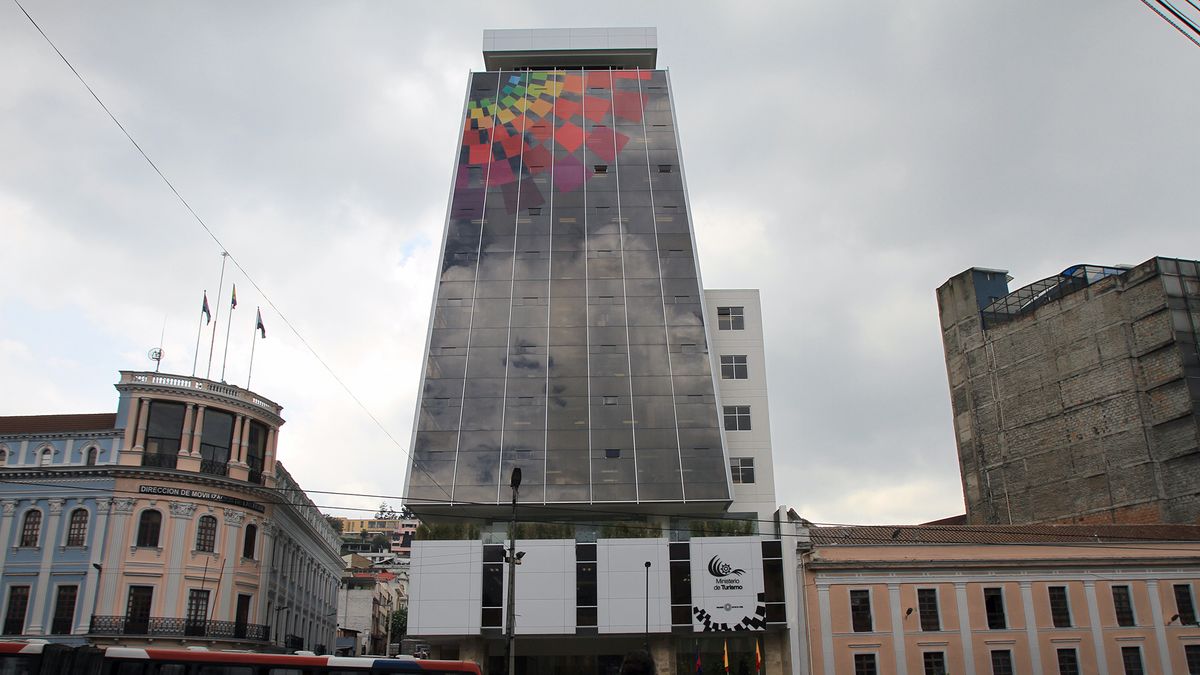 El Ministerio de Turismo (Mitur) forma parte de las entidades que se fusionarán con otras. - Ladevi Medios y Soluciones El Ministerio de Turismo (Mitur) forma parte de las entidades que se fusionarán con otras.