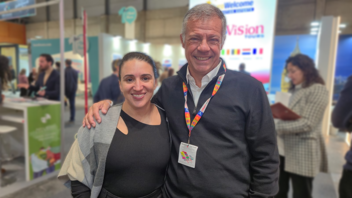 Ejecutivos de Starling y Volaris.