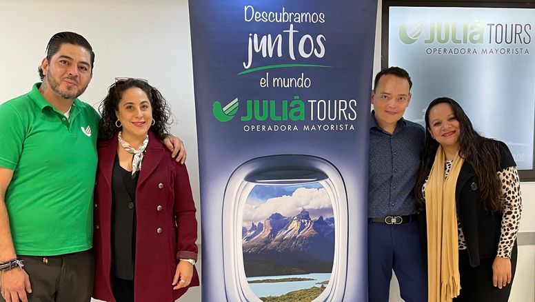 Juan Carlos León, Paola Maury, Octavio Amaro y Georgina Frausto.