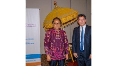 EMBAJADA DE INDONESIA Y APAVIT. Minoristas conocieron la oferta turística de Indonesia
