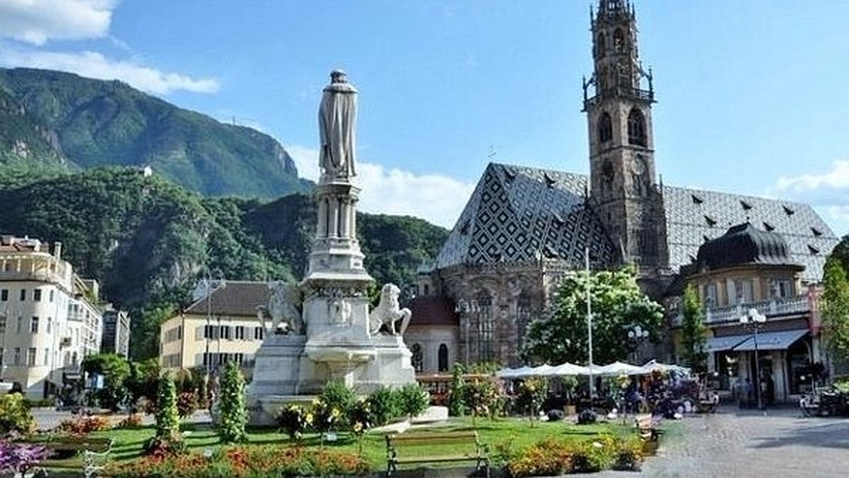Bolzano alberga al hombre de hielo más antiguo del mundo en el Museo de Arqueología del Tirol del Sur.