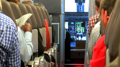 Latam Airlines explicó que el incidente se debió a un problema técnico durante el vuelo LA800 del 11 de marzo pasado.