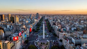 Argentina decretó asistencia al viajero obligatoria para los turistas que ingresen al país.