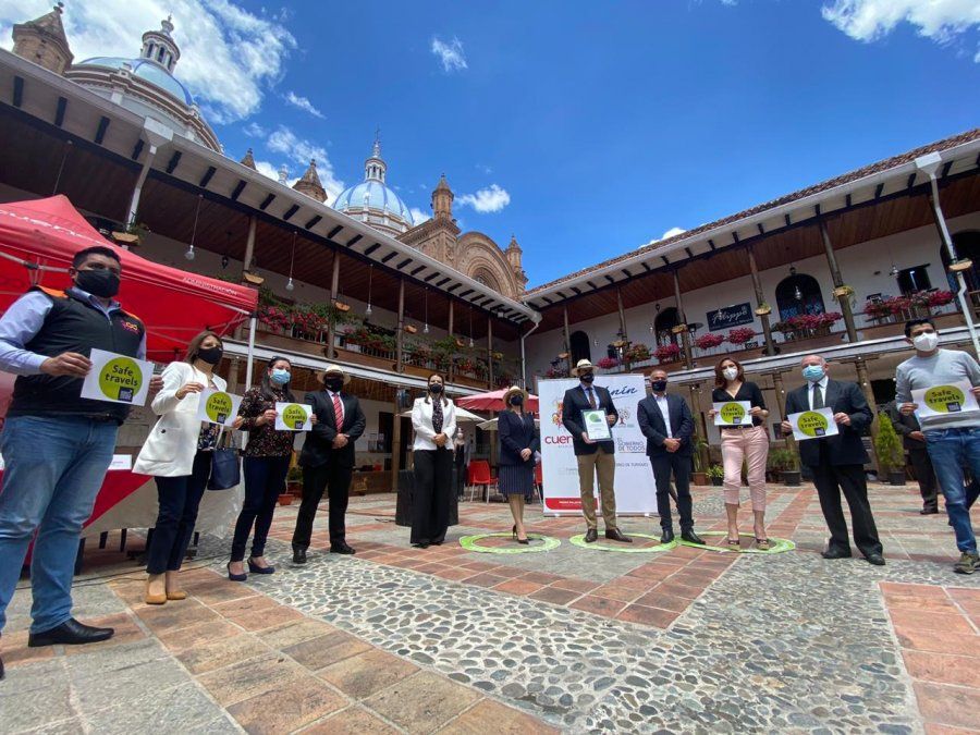 Entrega del Sello Viaje Seguro de WTTC a Cuenca con presencia de autoridades locales y del sector turístico - Ladevi Medios y Soluciones Entrega del Sello Viaje Seguro de WTTC a Cuenca con presencia de autoridades locales y del sector turístico