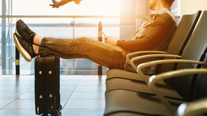 Original campaña para recibir pasajeros varados en Navidad