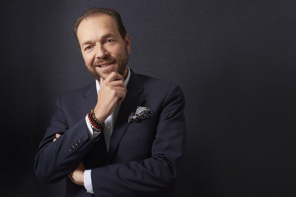 Ianni es el CEO y fundador de Casas Latinas.&nbsp;