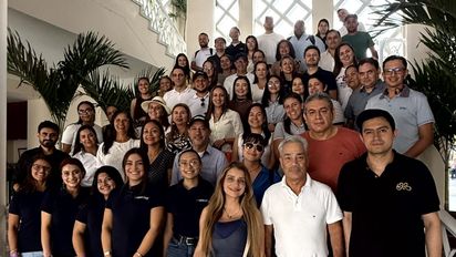 Participantes del XXVIII Encuentro de Agencias de Viajes de Fuerza Delta, realizado en el Hotel Tocarema en Girardot.