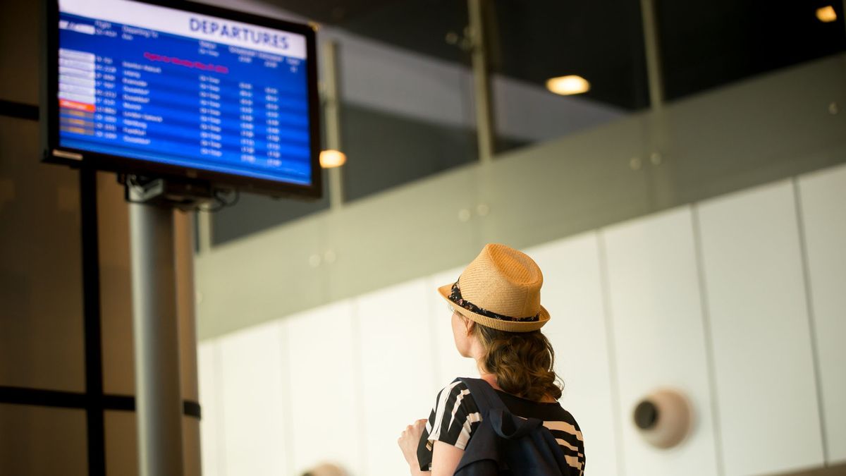 Desde el 2025, los ecuatorianos pueden viajar a 76 países sin la necesidad de tramitar una visa con antelación. - Ladevi Medios y Soluciones Desde el 2025, los ecuatorianos pueden viajar a 76 países sin la necesidad de tramitar una visa con antelación.