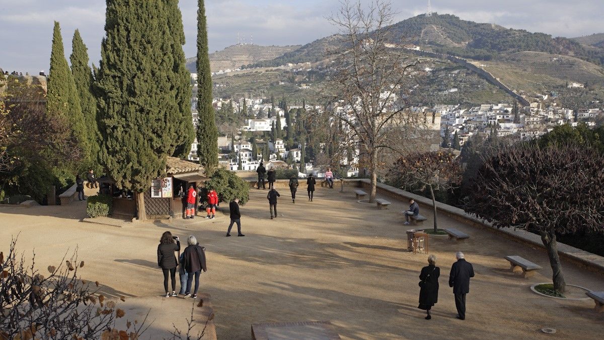 La plaza de los aljibes es una de las paradas en la ruta de Lorca en Andalucia. La plaza de los aljibes es una de las paradas en la ruta de Lorca en Andalucia.