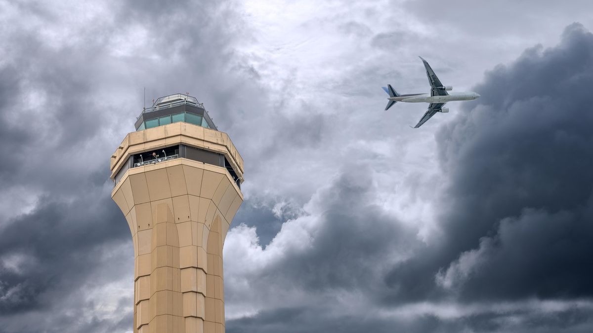 Las principales aerolíneas europeas piden a Bruselas el fin de esta regulación que dispararía los precios. Las principales aerolíneas europeas piden a Bruselas el fin de esta regulación que dispararía los precios.