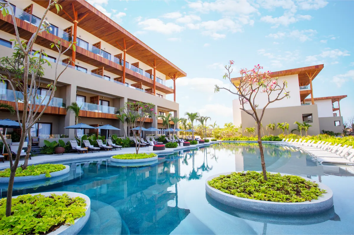 Los tres hoteles de Marival Group se unirán a Grupo Accor en el primer trimestre de 2024. - Ladevi Medios y Soluciones Los tres hoteles de Marival Group se unirán a Grupo Accor en el primer trimestre de 2024.