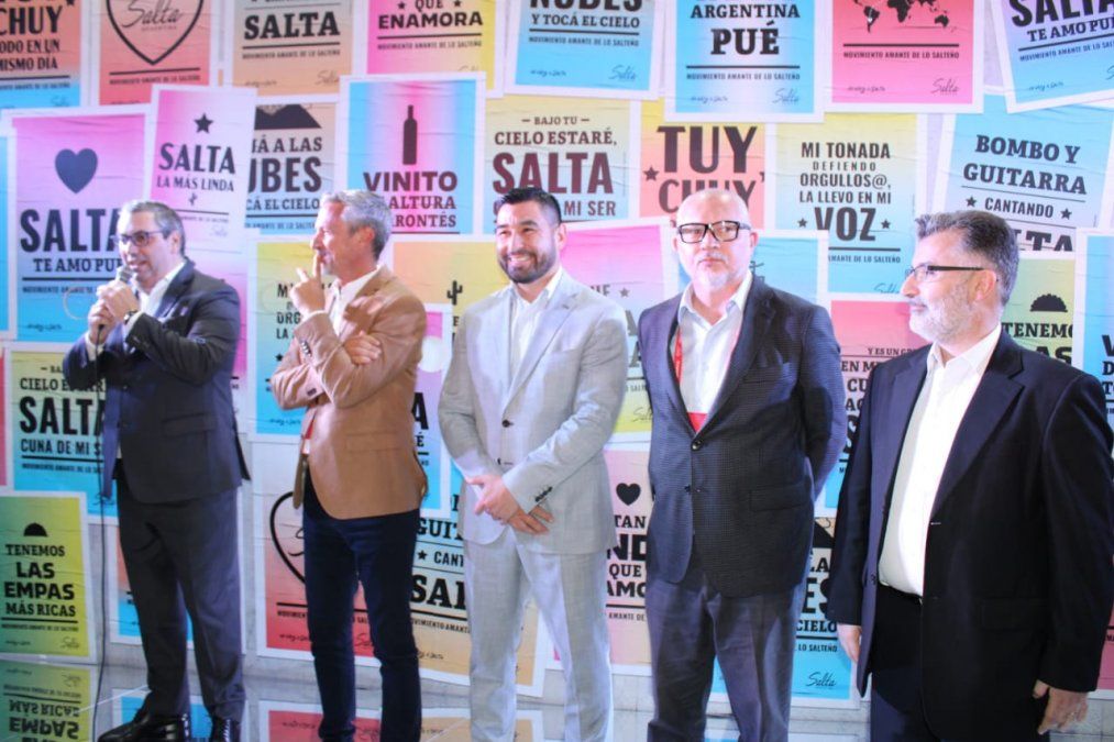 Fernando Gorbarán, Mario Peña, Daniel Astorga,Gustavo Di Mécola y Pablo Sismanian acompañaron el lanzamiento elCongreso de AOCA en FIT 2022.&nbsp;