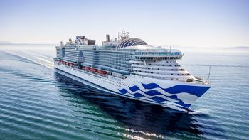 Vacaciones en cruceros: el primer itinerario del Star Princess partió de Barcelona.