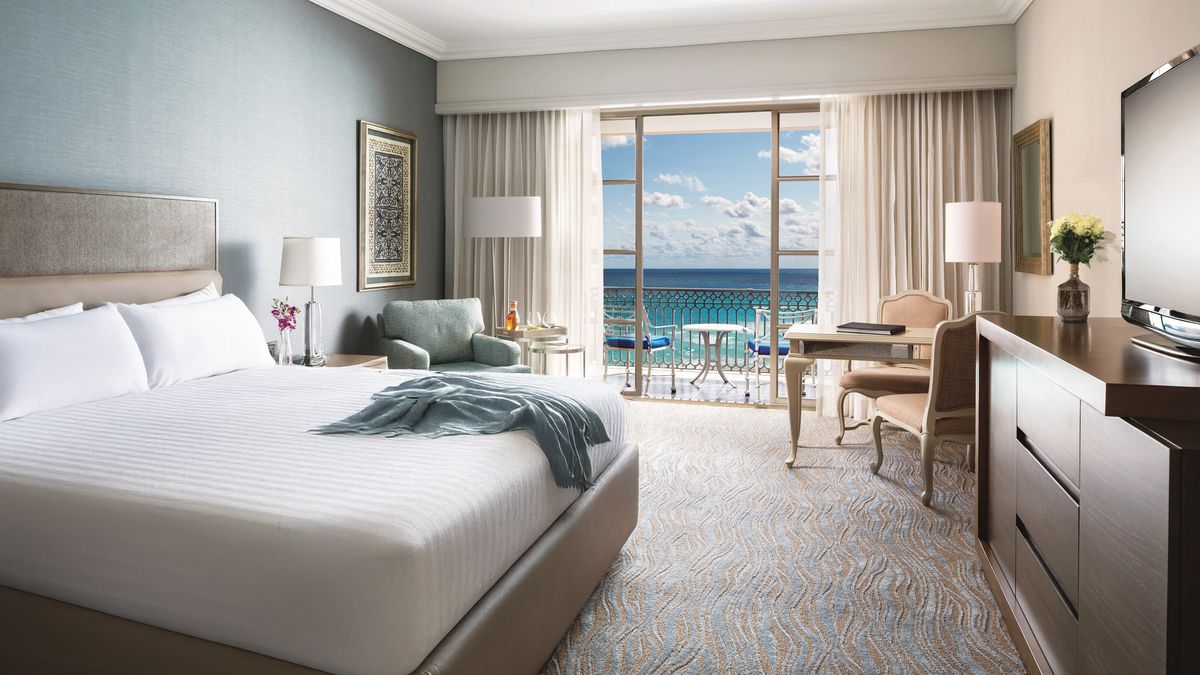 Cada una de las habitaciones de Kempinski Cancún combina decoración refinada con detalles únicos.