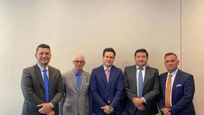 Cotelco y Araújo Ibarra Consultores.