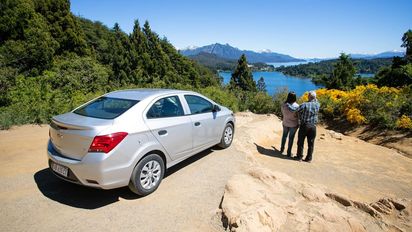 Viajar en auto a Bariloche es una gran experiencia para este verano.