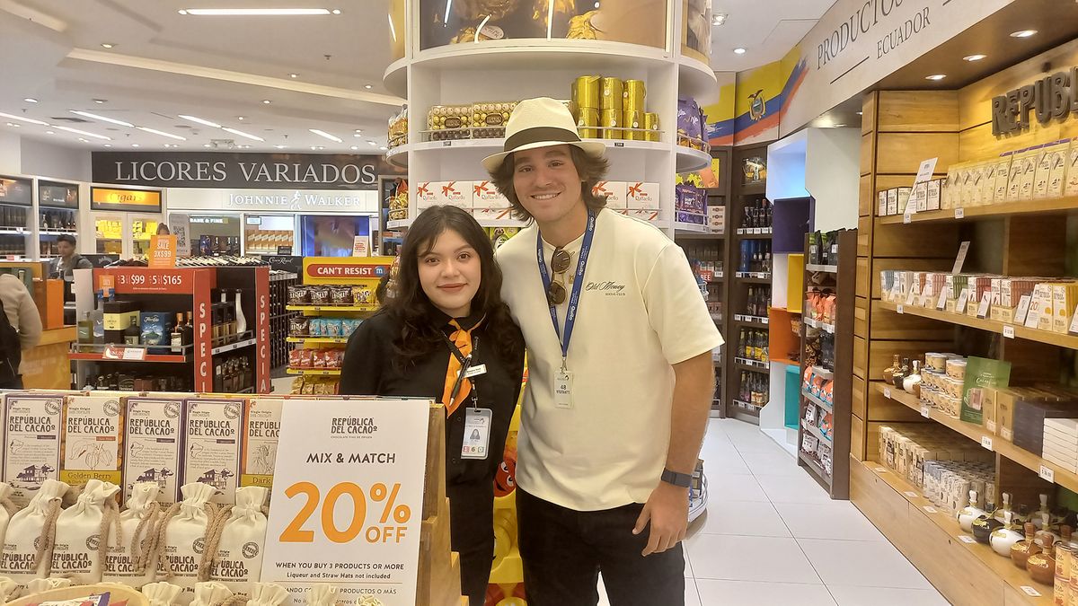 El actor e influencer Felipe Carrera fue uno de los invitados al evento de Avianca.
