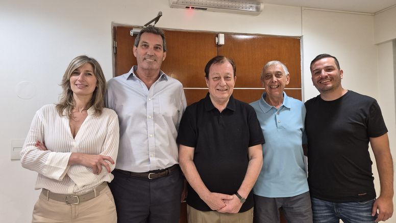 La nueva Comisión Directiva del Comité Visit USA Argentina: Ivana Sarzynski, Fernando Sonvico, Juan Toselli, Alberto Sánchez Lavalle y Fernando Benedetti.