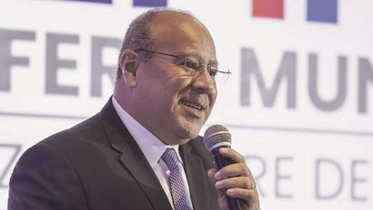 Luis Ricardo Martínez (Cocal): 