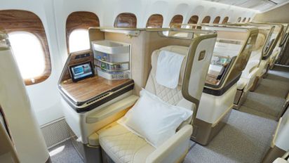 Confort y privacidad en la nueva Business Class de Emirates.