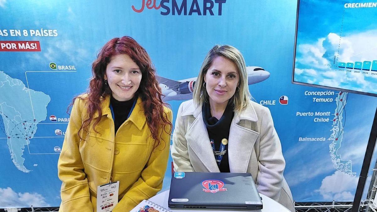Daniela Cereño y Carolina Jara, JetSMART