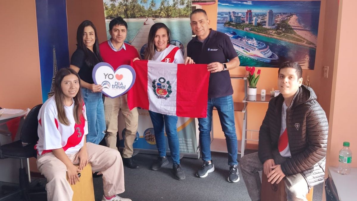 Dika Travel y aliados comerciales junto a agencias de viajes.