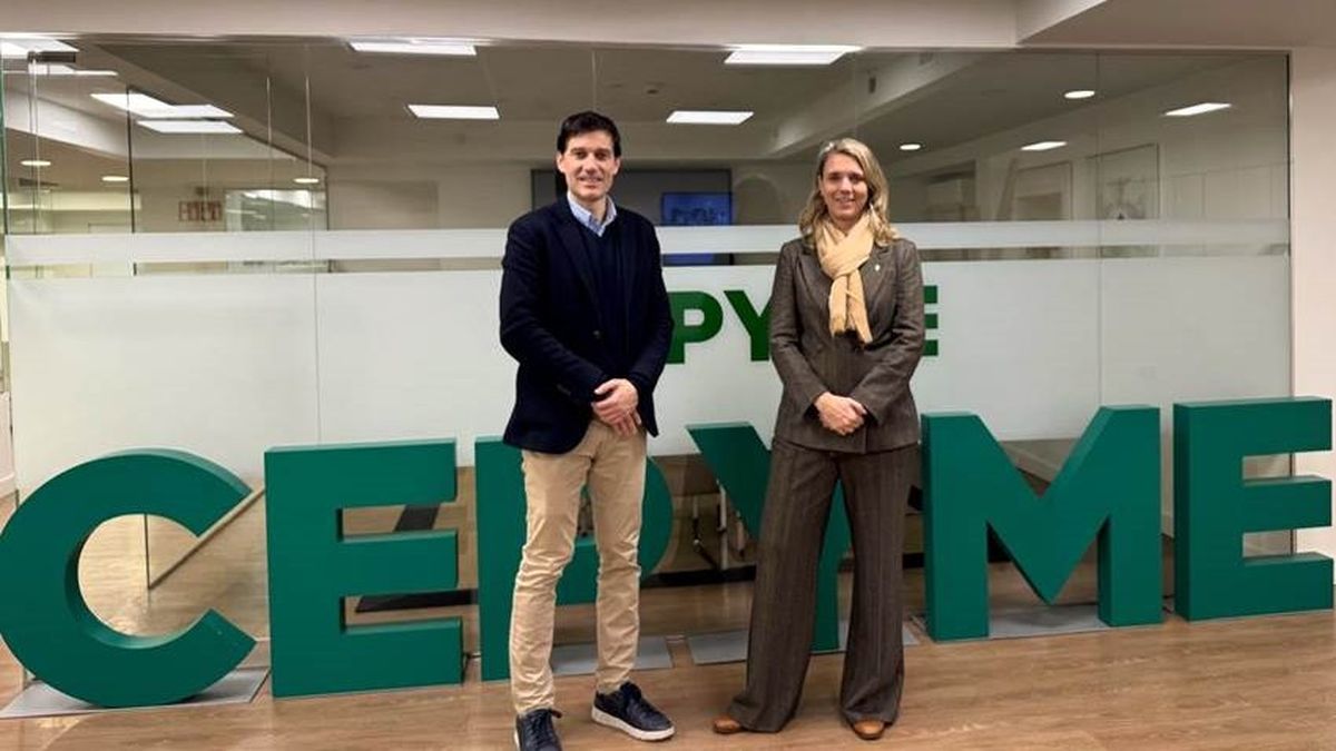 César Gutiérrez Calvo residente FETAVE-UNAV y Ángela de Miguel Presidenta de CEPYME