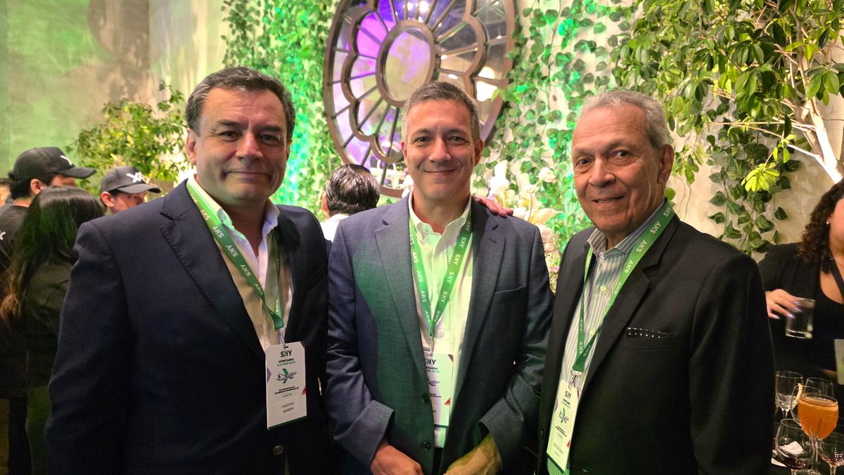 Christian Barrera, Alberto Da Cunha y Jose Da Cunha. Christian Barrera, Alberto Da Cunha y Jose Da Cunha.