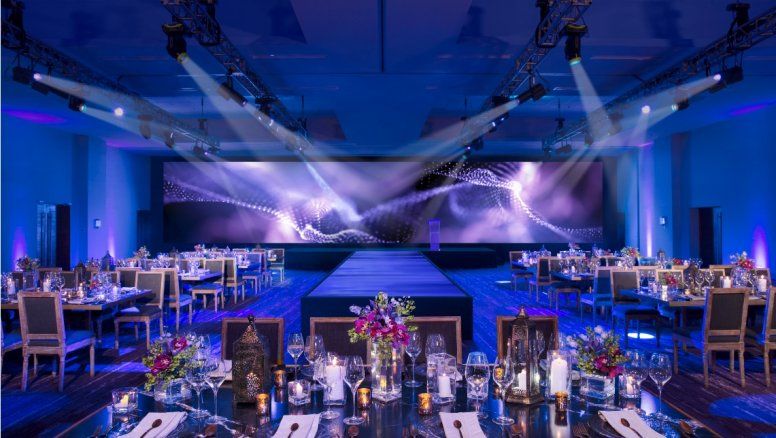 Facilidades de Breathless, marca de AMR Collection, para el segmento MICE.