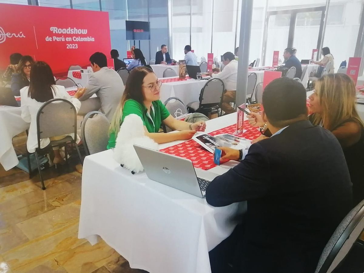 Roadshow de PromPerú en Medellín.